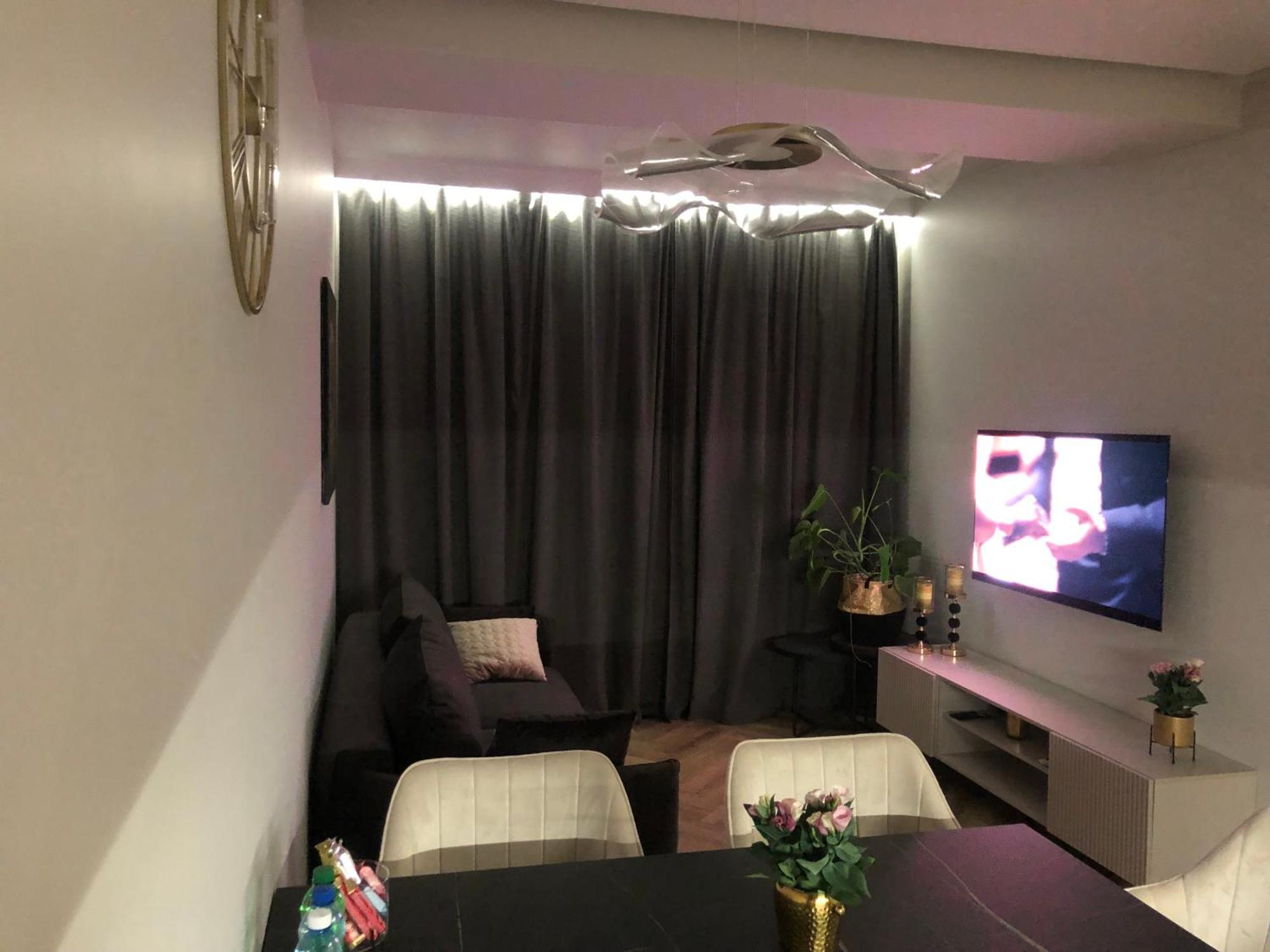 Komfortowe Apartamenty Kielce Klonowa ,Ogrodek, Garaz Podziemny, Samodzielne Wejscie Na Kod 24H Esterno foto
