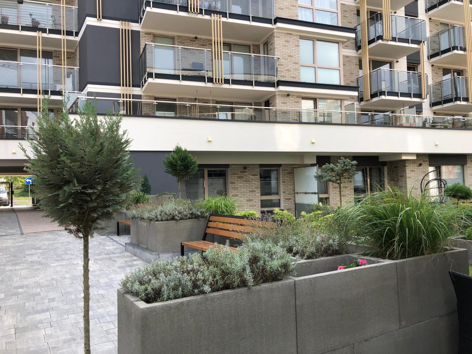 Komfortowe Apartamenty Kielce Klonowa ,Ogrodek, Garaz Podziemny, Samodzielne Wejscie Na Kod 24H Esterno foto