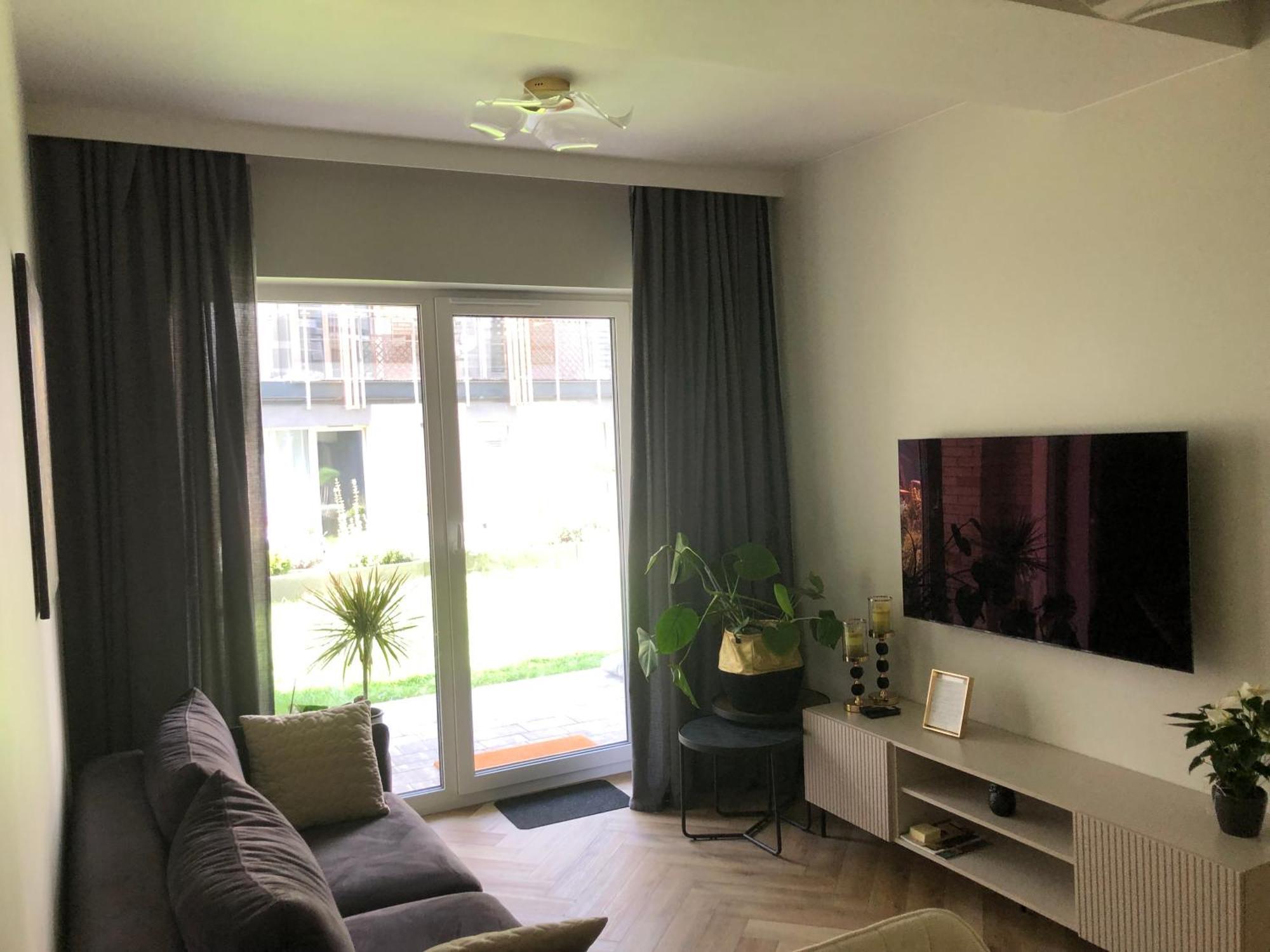 Komfortowe Apartamenty Kielce Klonowa ,Ogrodek, Garaz Podziemny, Samodzielne Wejscie Na Kod 24H Esterno foto